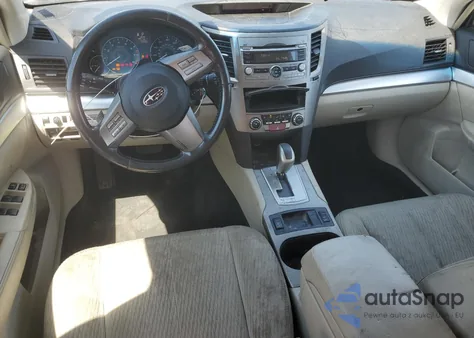 2011 Subaru Outback 2.5I Premium z USA, uszkodzony, nr VIN 4S4BRCGC6B3375128